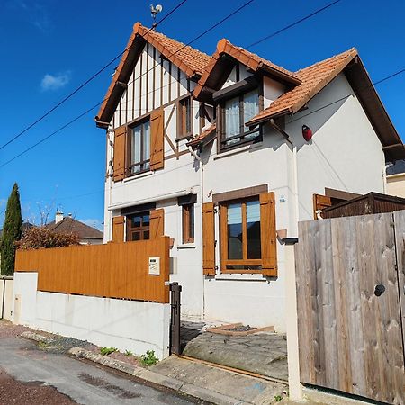 Villa Francette A 500M De La Plage Ouistreham Exterior foto